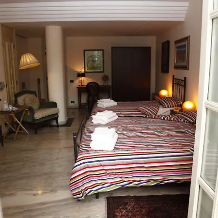 Cocus Bed & Breakfast 3*