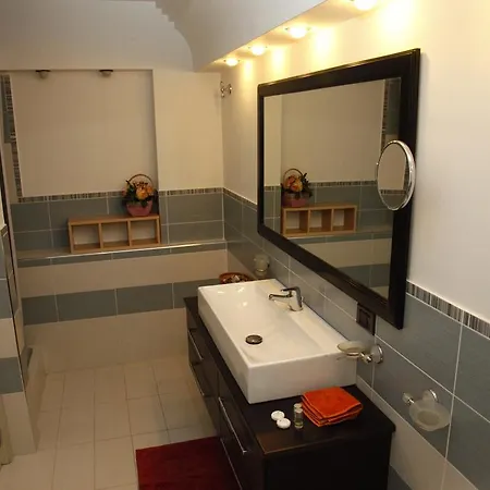 Bed & Breakfast Cocus 3*