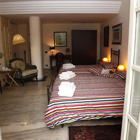Cocus Bed & Breakfast 3*